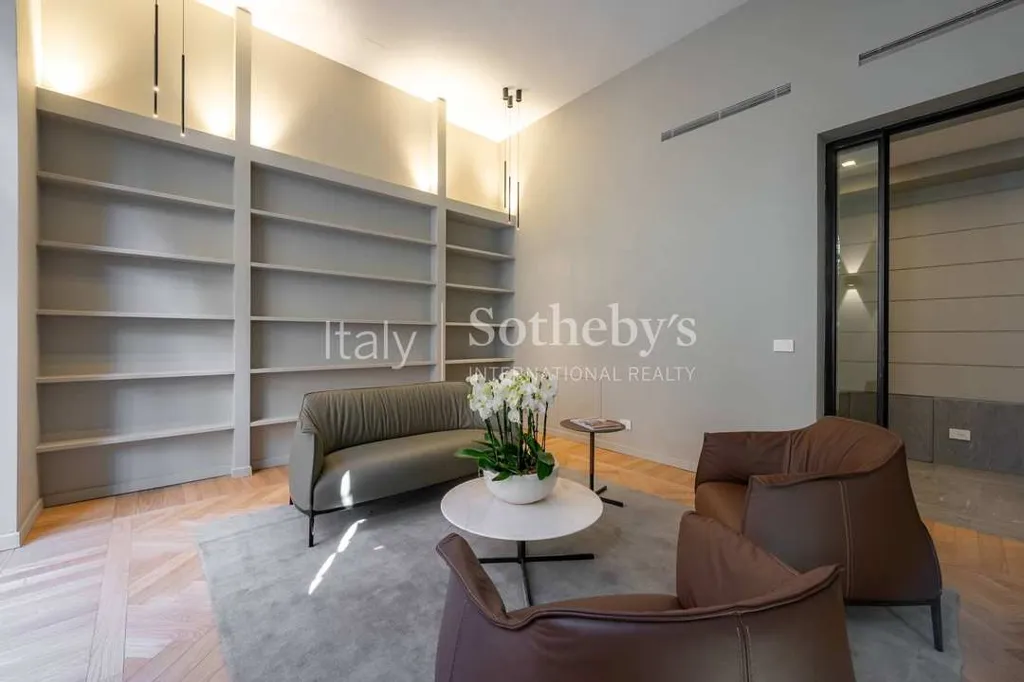 Elutuba - Luxury Flat with Balcony in Corso Magenta, Milan