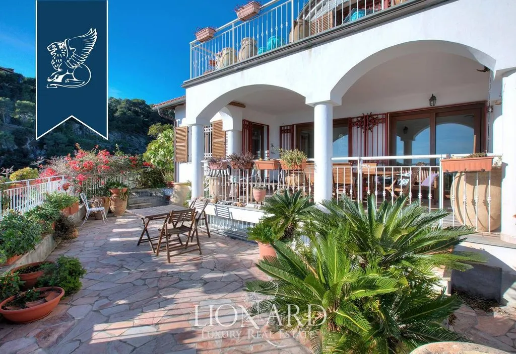 Terrasse - Luxury Villa with Sea View in Ventimiglia
