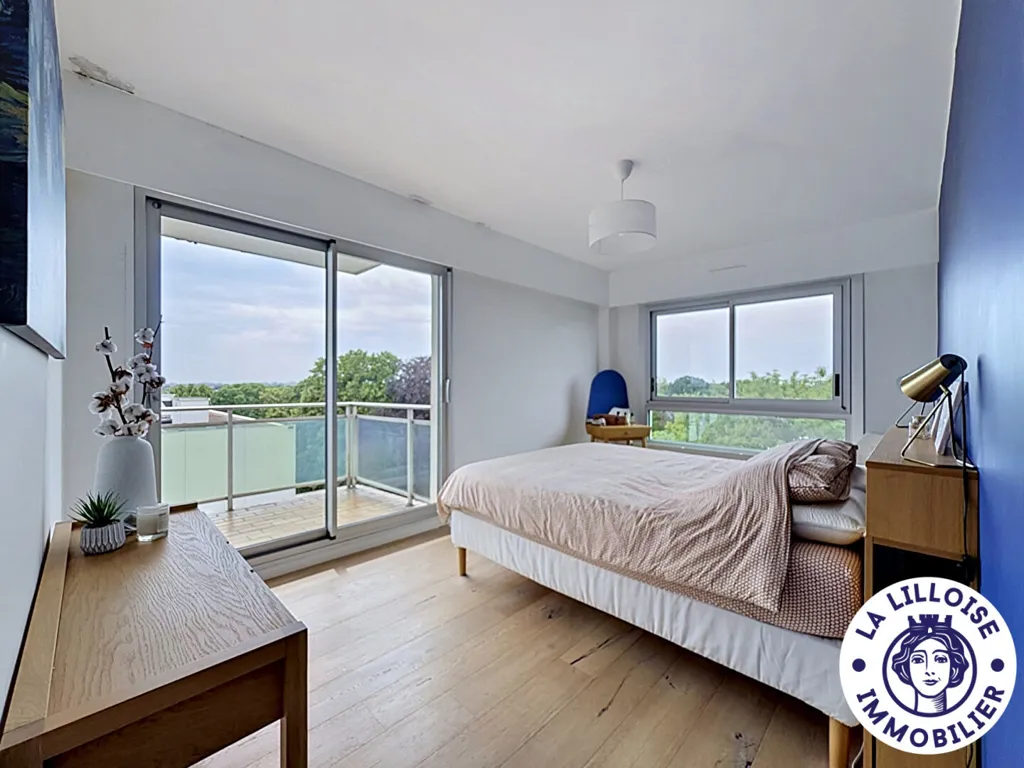 Bedrooms - Luxury Flat with Panoramic View in Lambersart