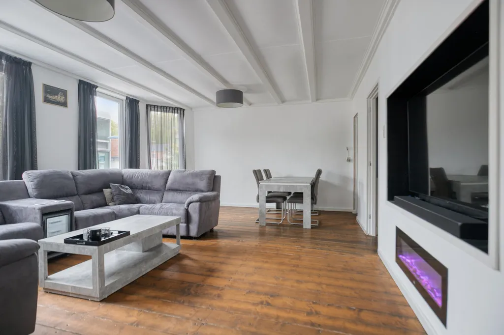 Elutuba - Mixed-Use House with Studio on Axelsestraat, Terneuzen