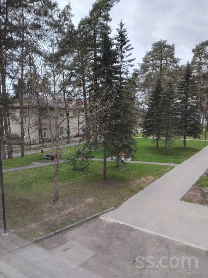 Aed - 2-Bedroom Apartment with Balcony in Riga