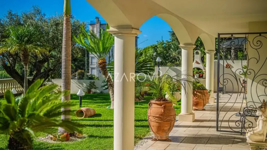 Terrasse - Villa with Sea View in Sanremo