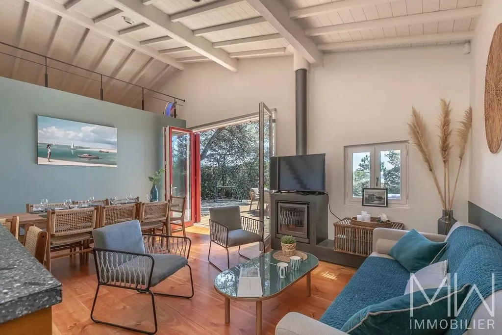 Living Room - Restored Villa with Beach Access in Cap Ferret