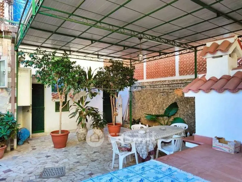 Giardino - Four-Room Apartment with Private Garden in Messina