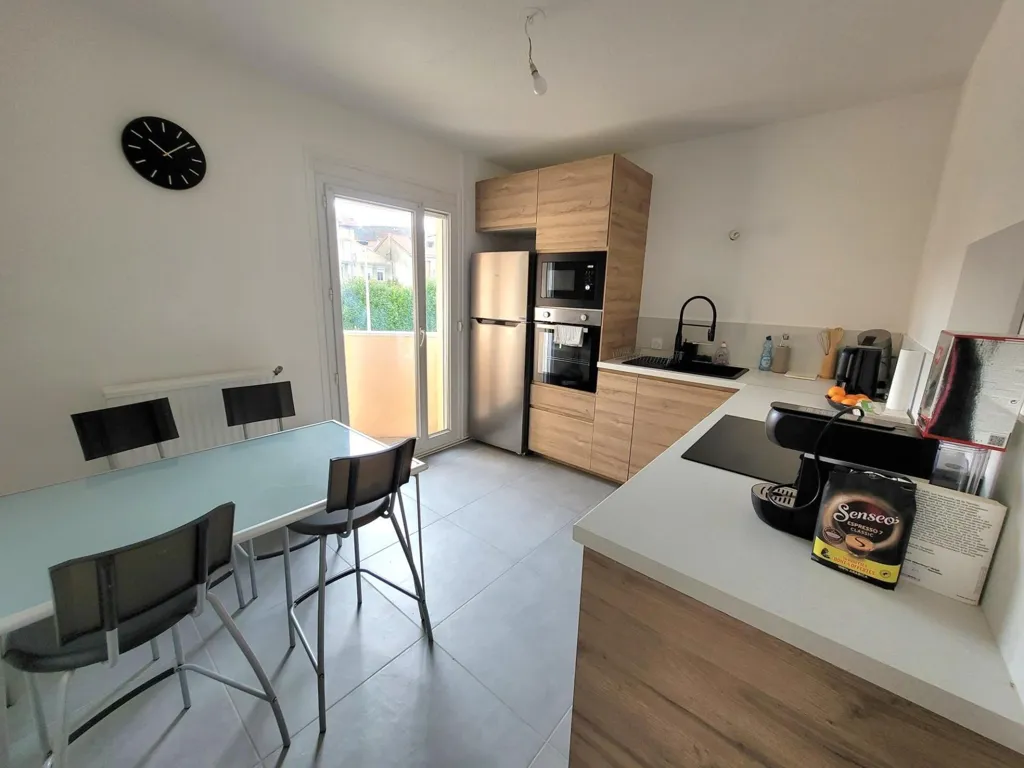 Köök - Refurbished Flat with Balconies in Urban Thévenon