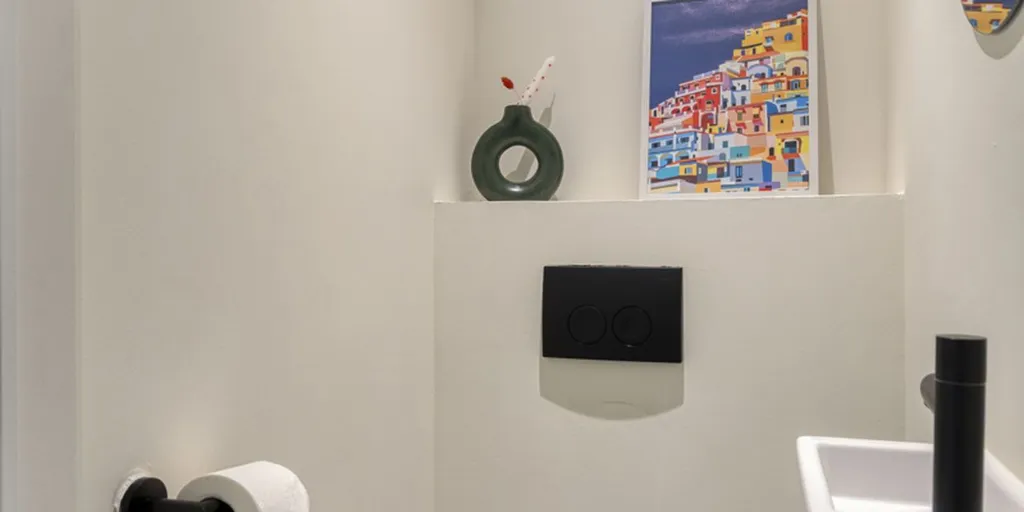 Salles de bain - Appartement Rénové avec Terrasse à Antwerpen