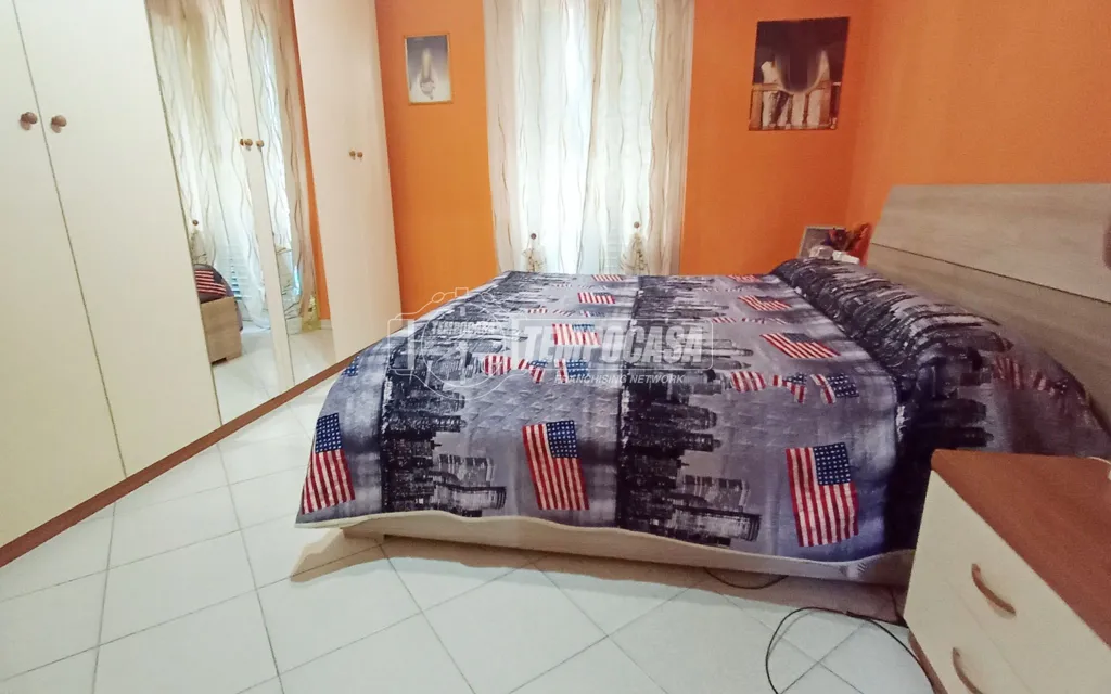 Chambres - Spacious 3-Bedroom Apartment in Cesate