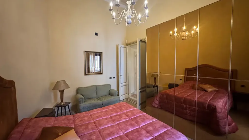 Chambres - Fully Furnished Flat in Historic Building, Terni
