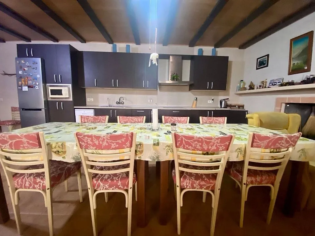 Söögituba - Chalet with Pool in Villarrubia
