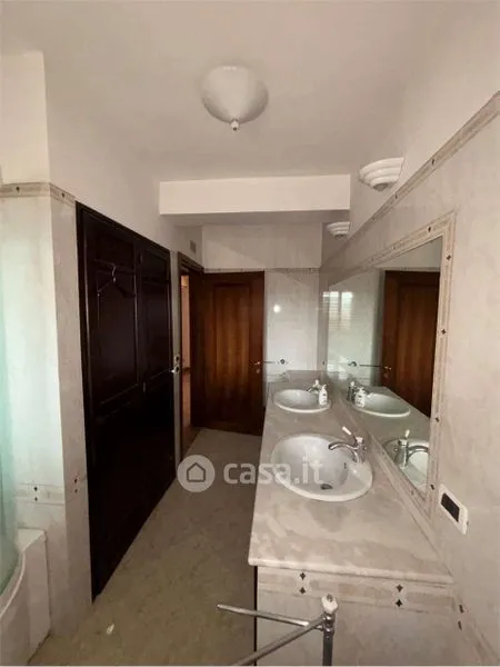 Salles de bain - Duplex with Balconies in Reggio Calabria