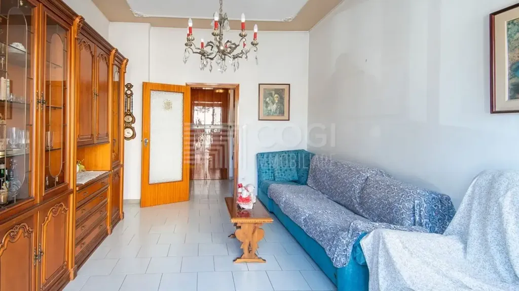 Séjour - Apartment with Balcony near Imola Centre
