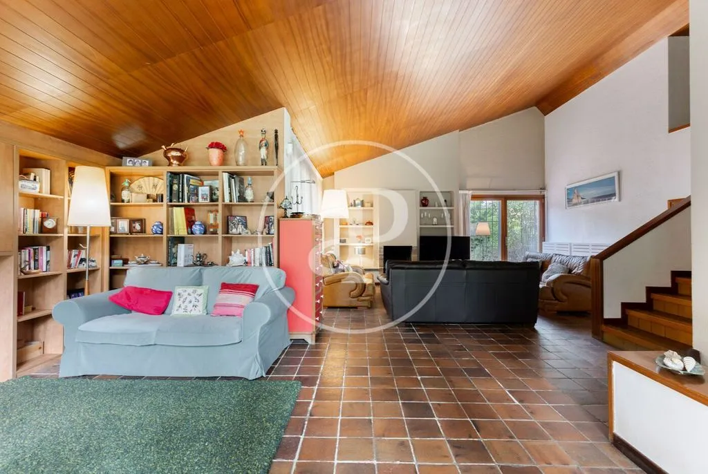 Soggiorno - Luxury Villa with Pool in Bellaterra, Catalonia