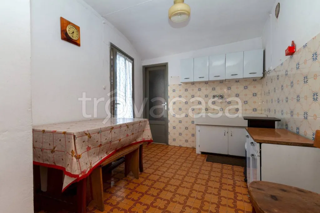 Cuisine - Baita with Panoramic View in San Damiano Macra