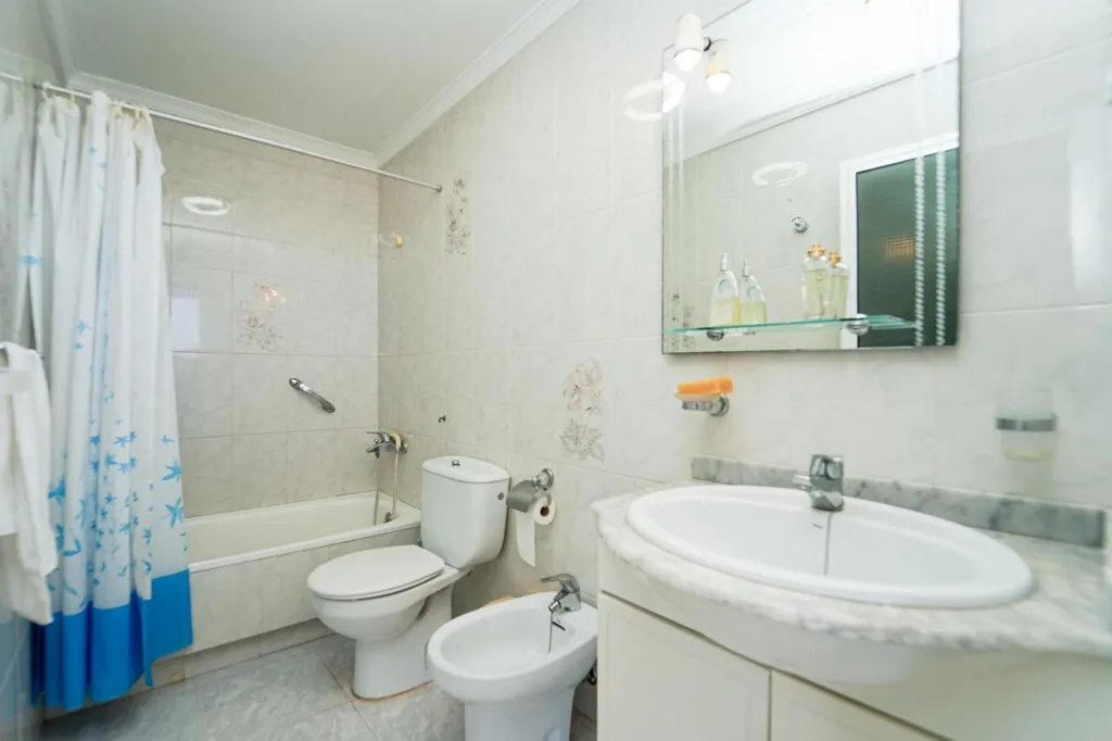 Vannitoad - Caravan House with Outdoor Kitchen in San Bartolomé