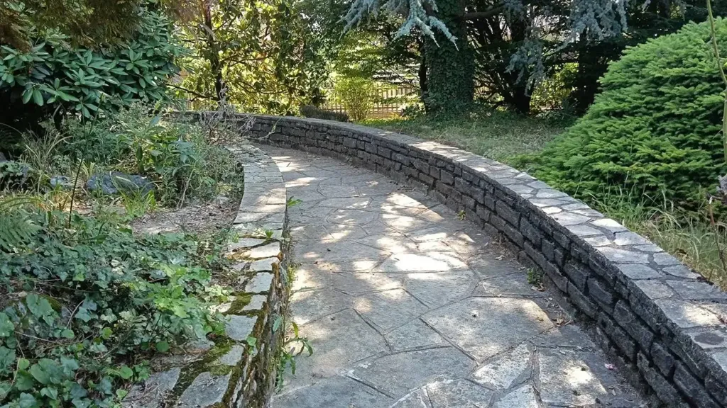 Jardin - Villa with Private Garden in Giaveno