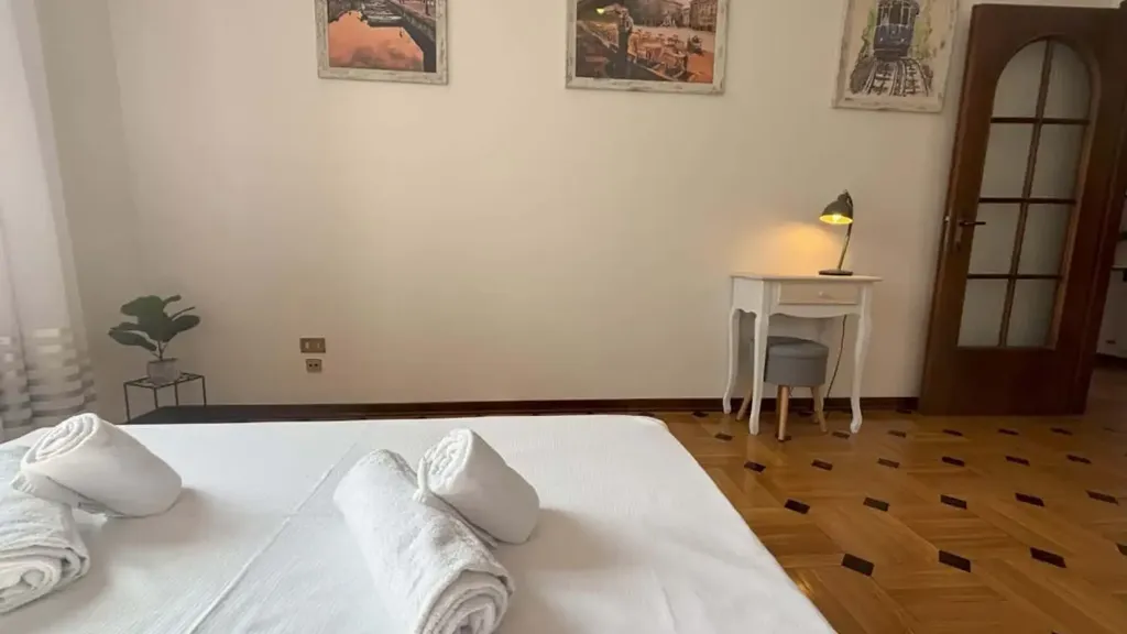 Chambres - Spacious Studio with Central Location in Trieste