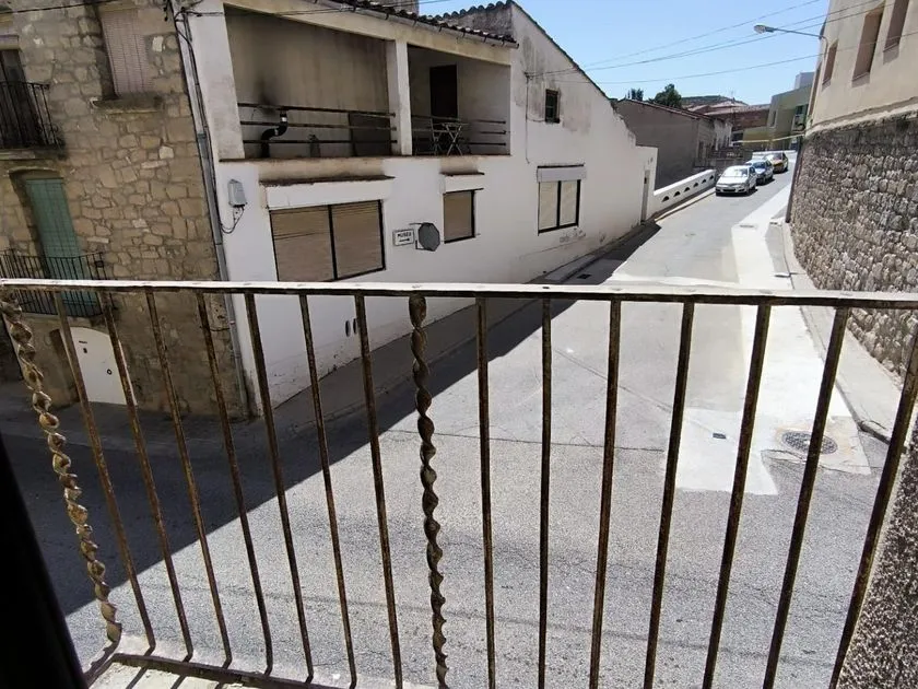 Balcone - Traditional Chalet with Terrace in Castelldans