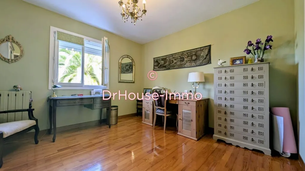 Studio - Basque-Style House with Garden View in Hendaye