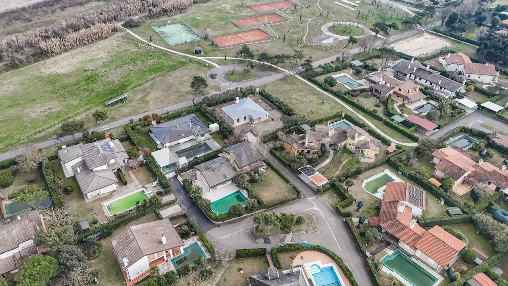 Vue aérienne - Contemporary Villa with Private Pool in Rosolina