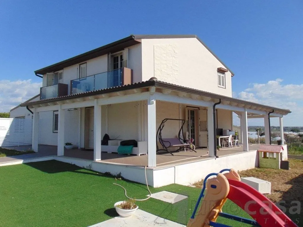 Aed - Luxury Villa with Pool in Ragusa