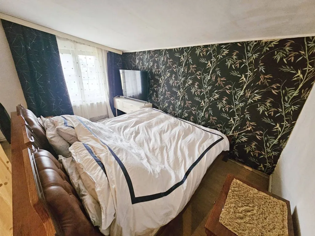 Bedrooms - Two-Bedroom Apartment with Terrace in Stupnik