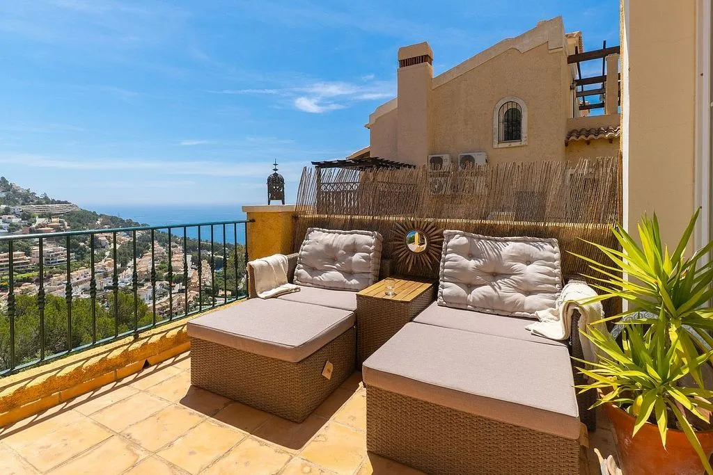 Terrass - Terraced House with Pool in Mascarat