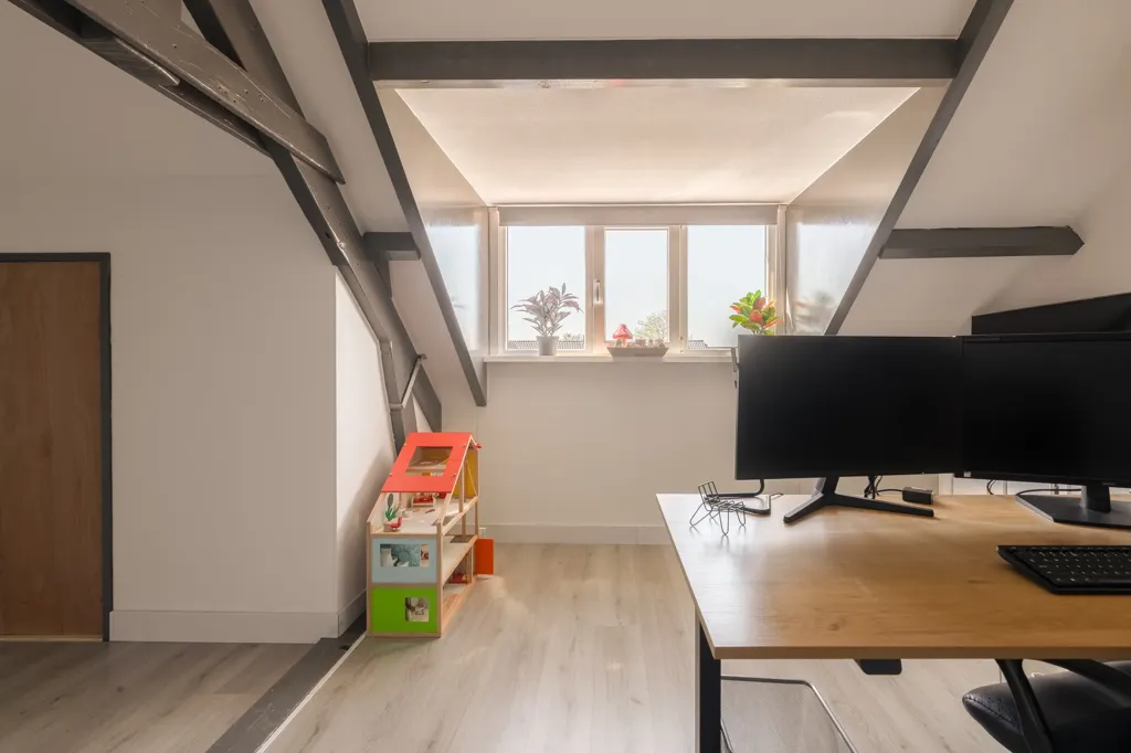 Bureau - Maison 8 pièces à Grevenbicht