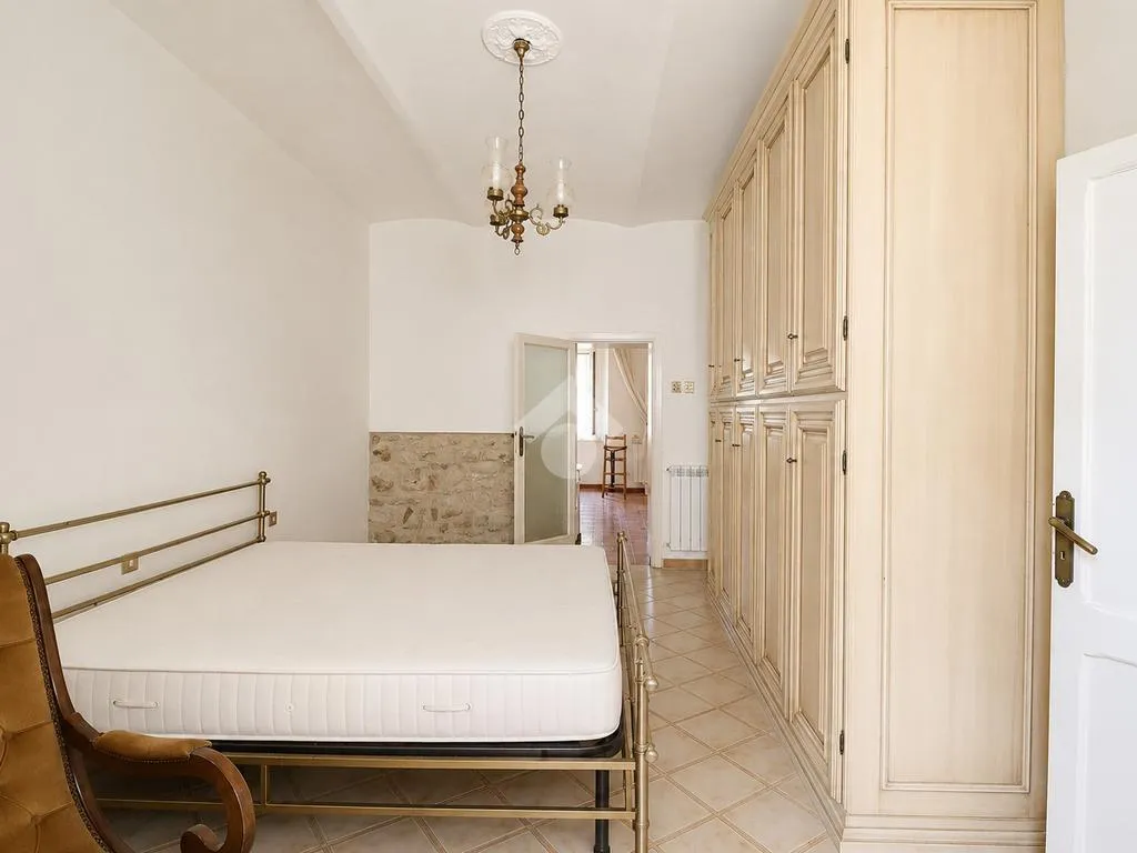 Magamistoad - Ground Floor Apartment with Private Garden in Terni