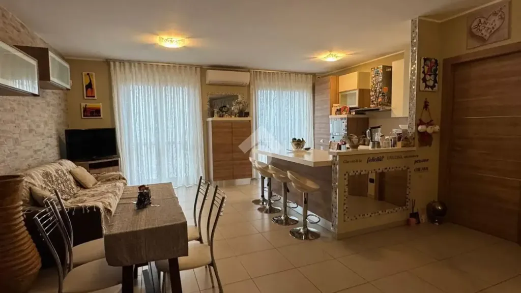 Köök - 5-Bedroom Apartment with Terrace in Rivalta di Torino