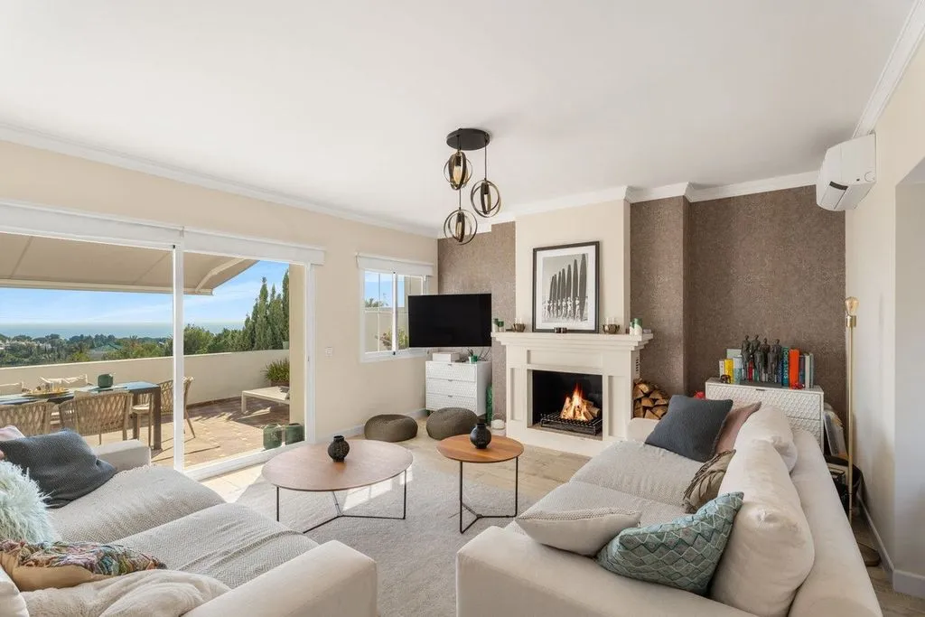 Living Room - Luxury Townhouse with Sea View in Marbella