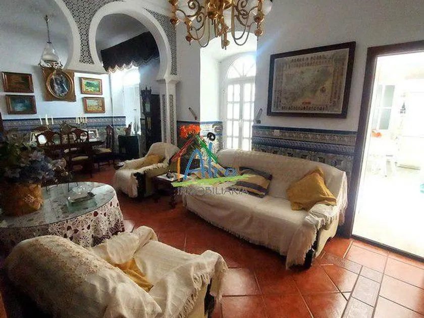 Séjour - Corner Chalet with Two Entrances in Cala, Huelva