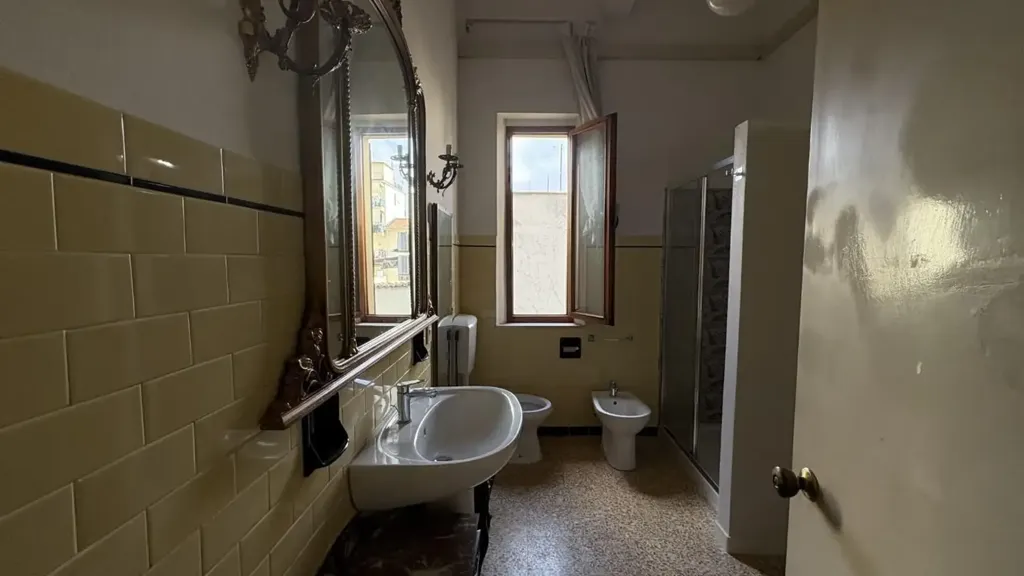 Salles de bain - Apartment with Terraces in Castelfiorentino