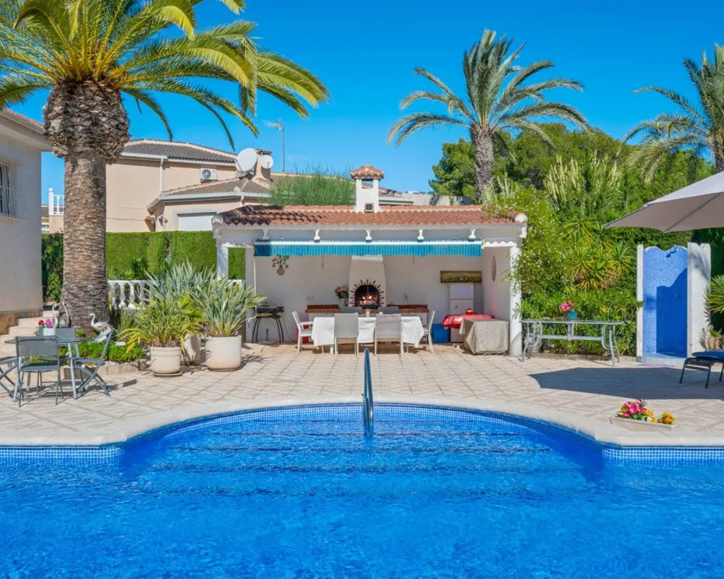 pool_area