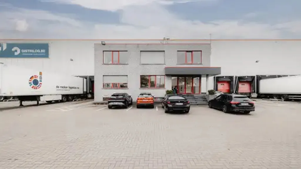 Garage - Magasin Logistique BREEAM Good à Londerzeel