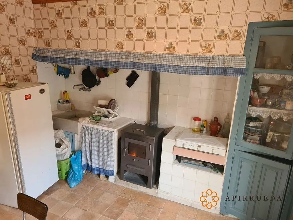 Cuisine - Amueblada Corner House in Escatrón