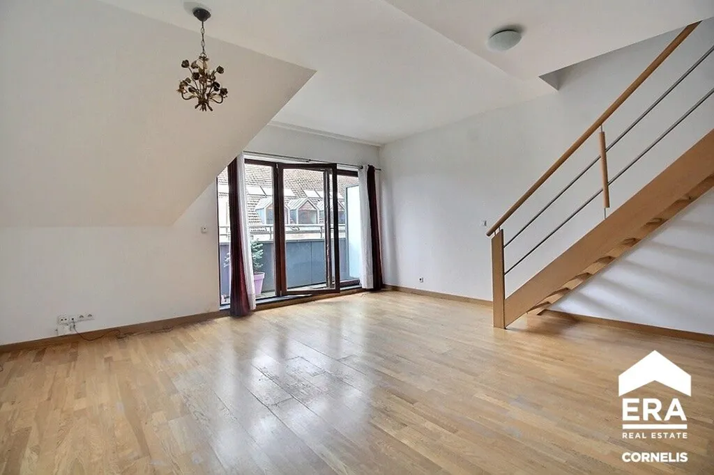 Stanze - Duplex Apartment with Terrace in Anderlecht