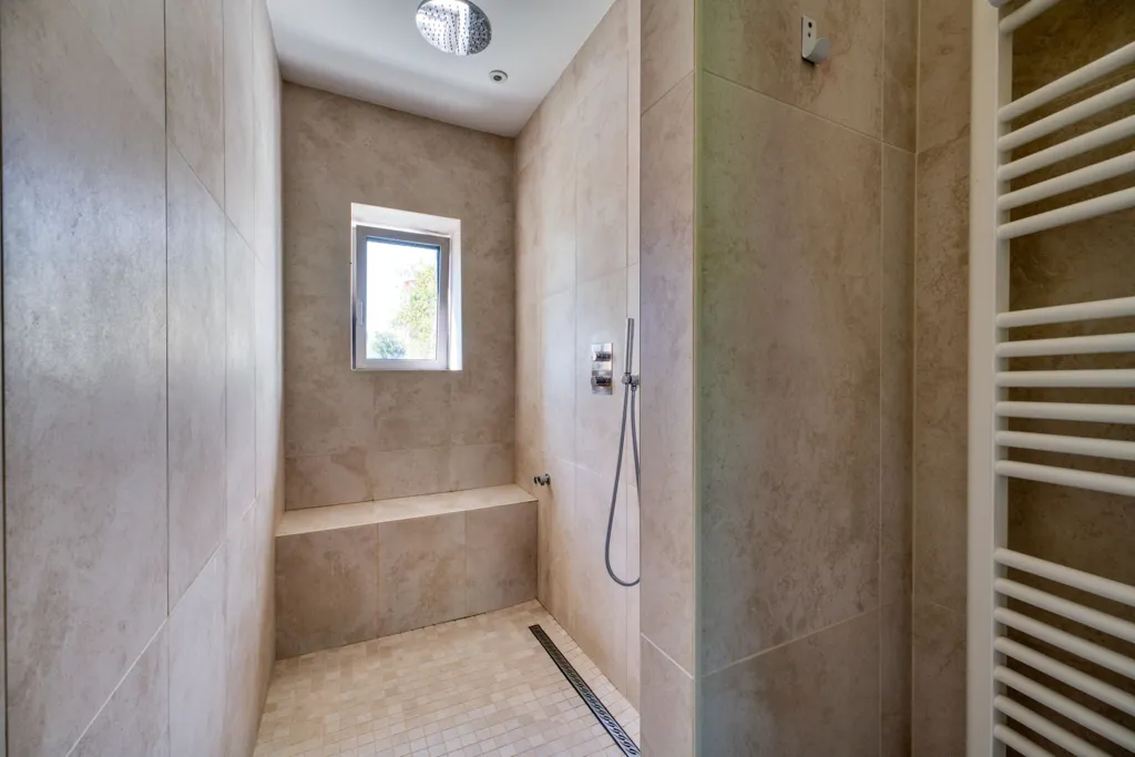 Vannitoad - Luxury House with Pool in Lagord