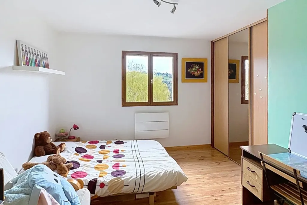 7-toaline maja asukohas Frangy