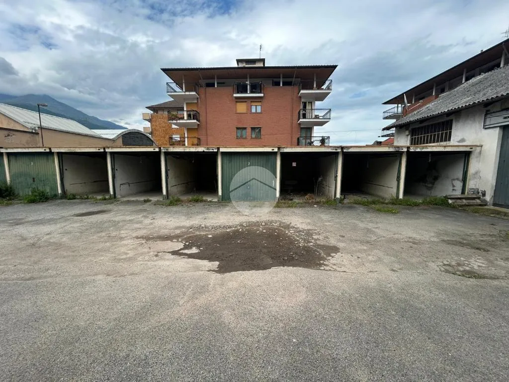 Extérieur - Eight Parking Spaces near Cuorgnè Centre