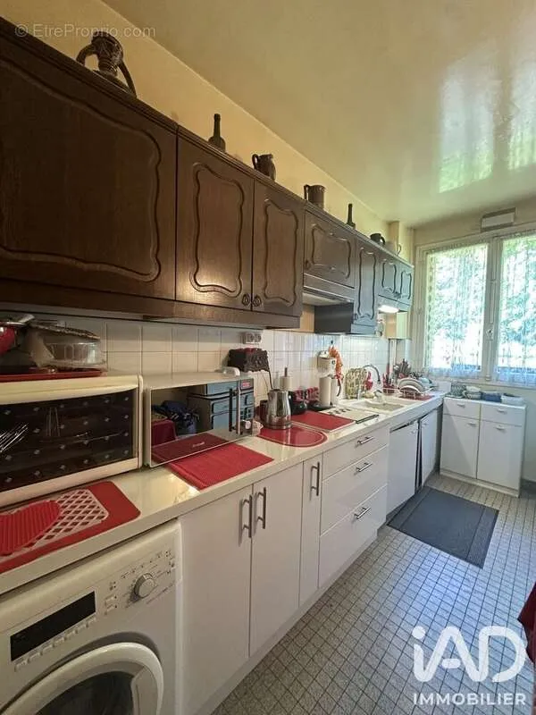 Cuisine - Appartement Familial avec Parking à Antony Centre