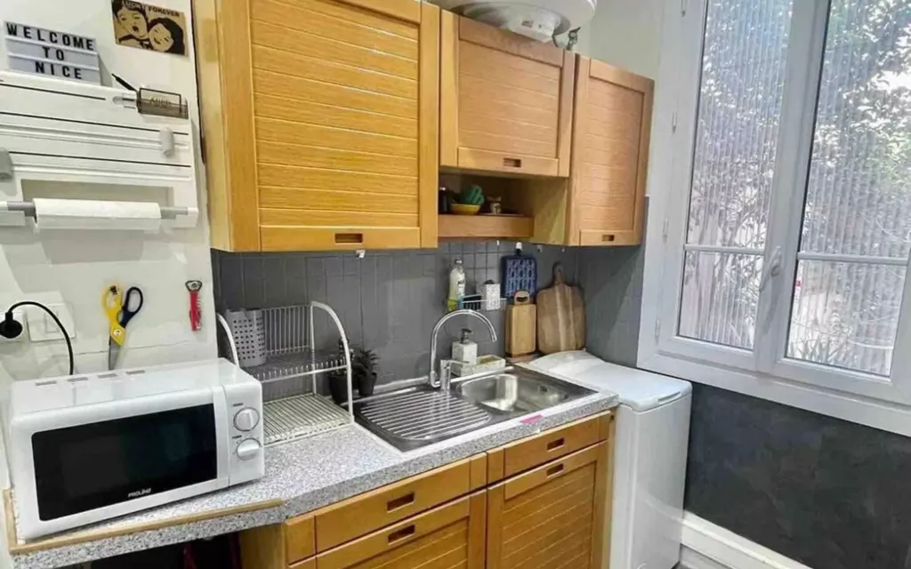 Cucina - Atypical 2-Bedroom Apartment with High Ceilings in Nice