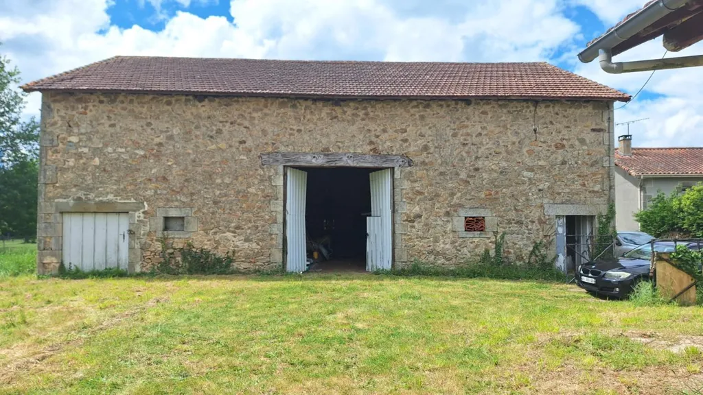 Välivaade - Detached House with Barn in Calm Setting