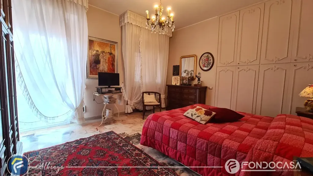 Magamistoad - Spacious Apartment with Large Terrace in Albenga