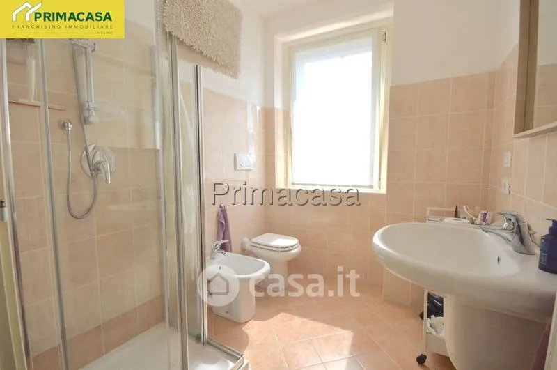 Vannitoad - Modernised Two-Bedroom in Toscolano-Maderno