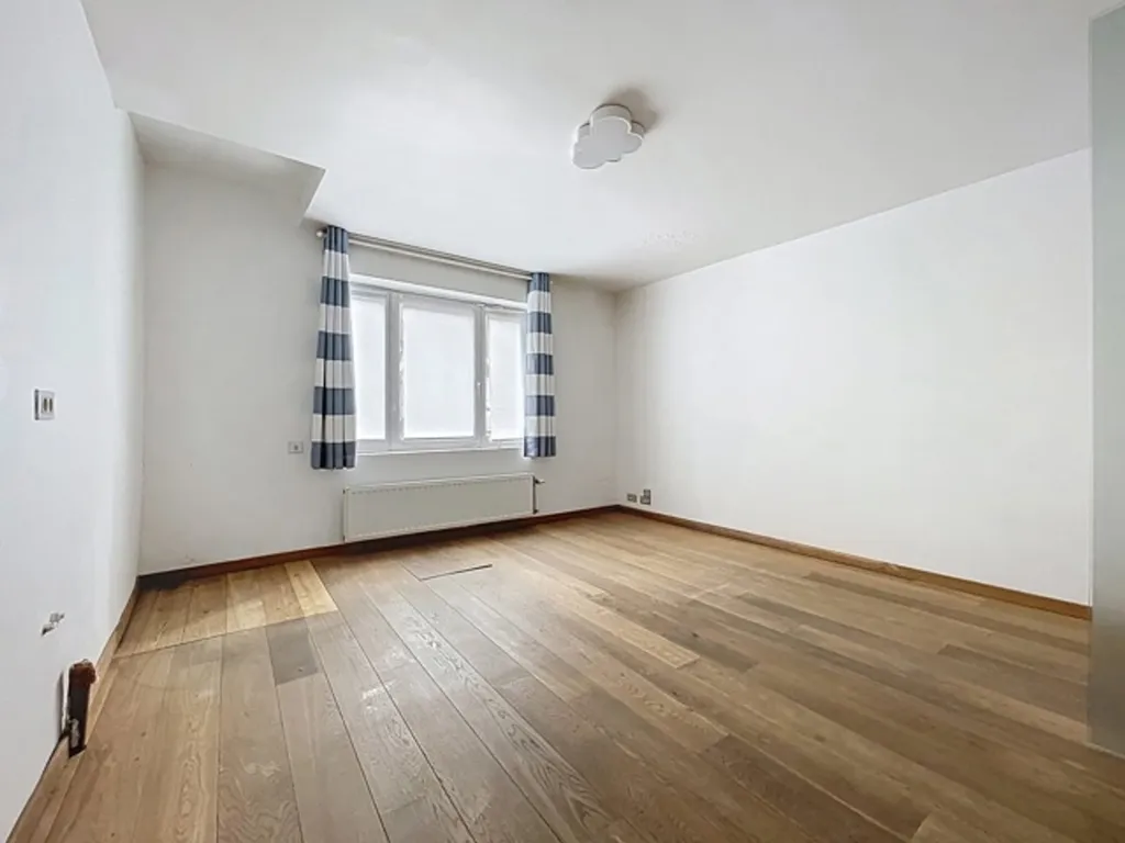 other_room