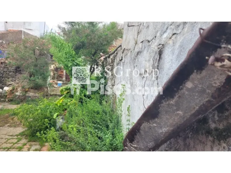 Aed - House with Patio in Calañas, Huelva