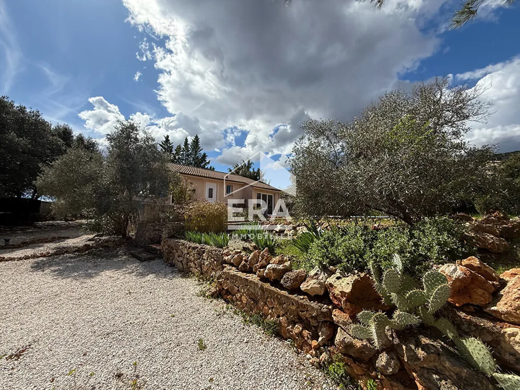 Esterno - Pebble-Floor House with Pool in Seillons-Source-d'Argens