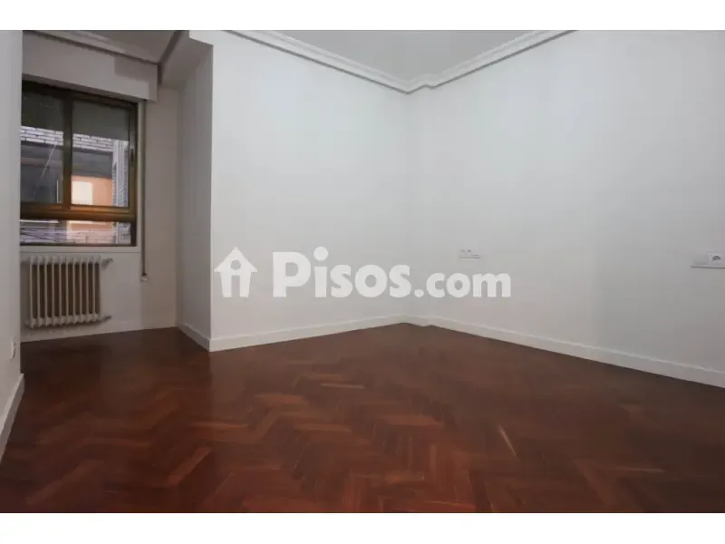 Toad - Spacious Flat with Garage in Oviedo Centre