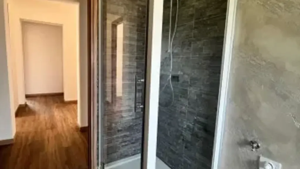 Appartement 4 pièces à IT