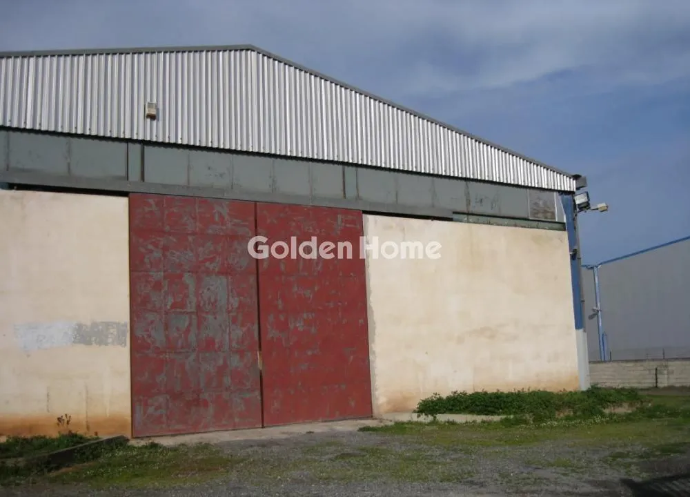 Välivaade - Industrial Space with Loading Bay in Oinoi